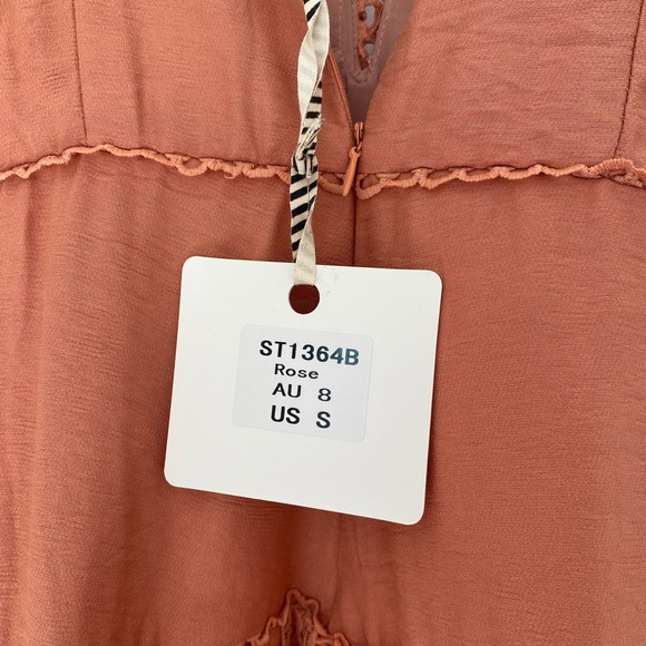 V Neck Dress - Picture 9 of 10